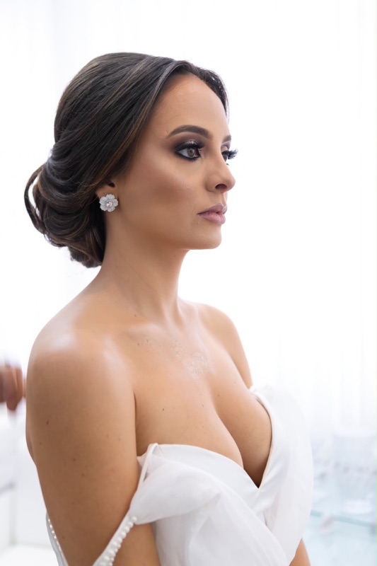 Noiva Talita — penteado e maquiagem por Roberto Rodriguez